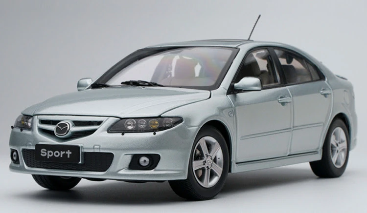 1/18 Sunstar 2002-2008 Mazda 6 Sedan (Glacier Silver Metallic) Diecast Car Model