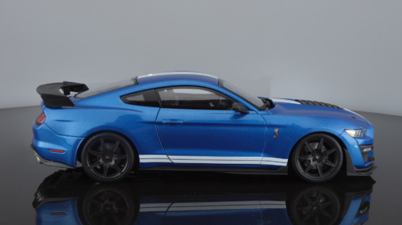 1/18 Maisto 2020 Ford Mustang Shelby GT500 (Blue) Diecast Car Model