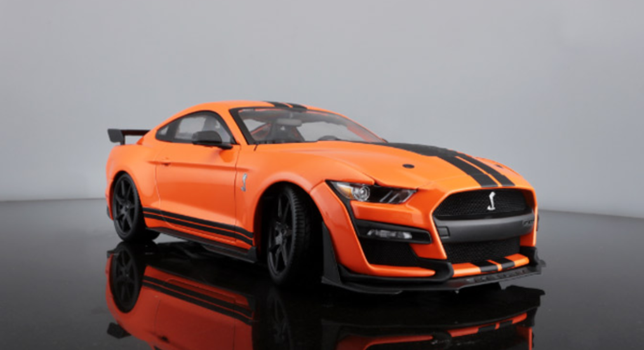 1/18 2020 Ford Mustang Shelby GT500 (Orange) Diecast Car Model