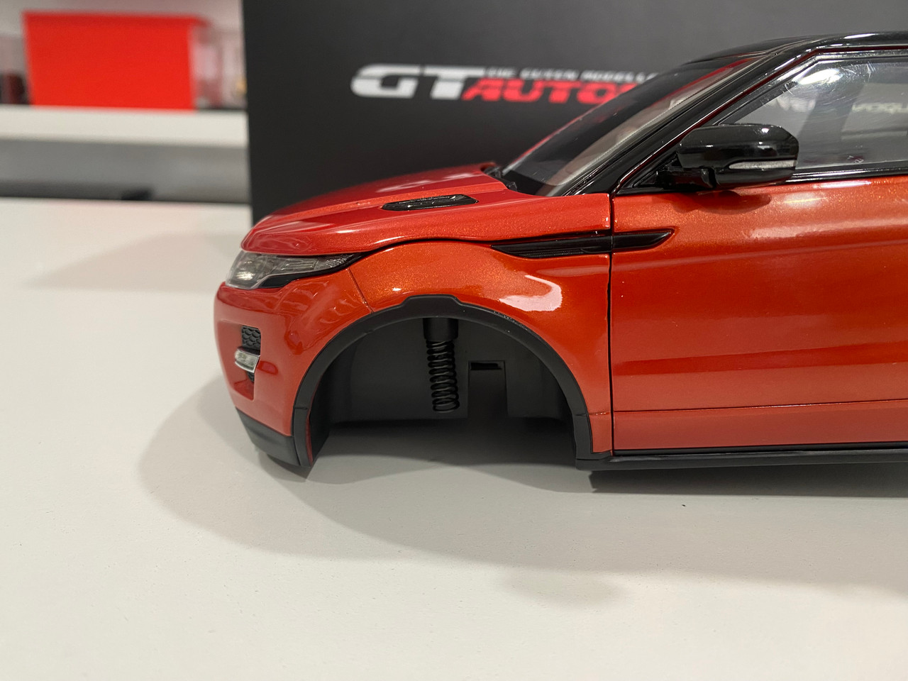 DAMAGED AS-IS 1/18 GTAutos Range Rover Evoque (Orange) Diecast Car Model