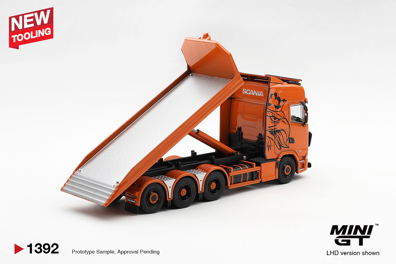 1/64 Mini GT Scania 770S B8x4NA Hooklift Flatbed Orange Diecast Car Model