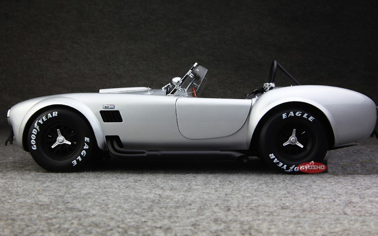 KYOSHO 1/12 FORD MUSTANG SHELBY COBRA 427 S/C (SILVER) MODEL!