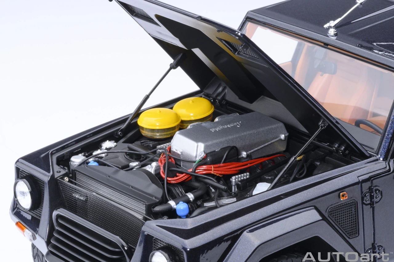 1/18 AUTOart Lamborghini LM002 (Blu Acapulco Metallic Blue) Car Model