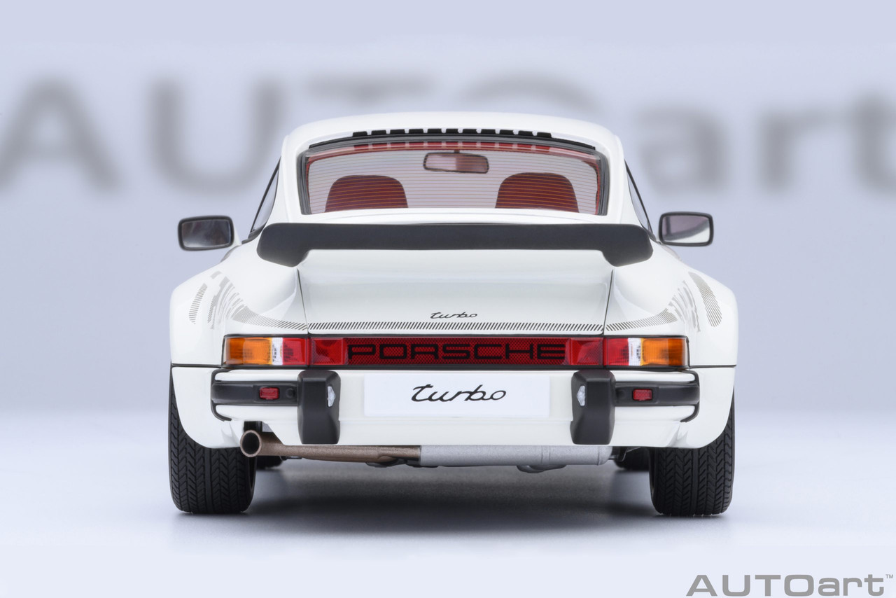 1/18 AUTOart Porsche 911 (930) Turbo 3.0 (Grand Prix White) Car Model