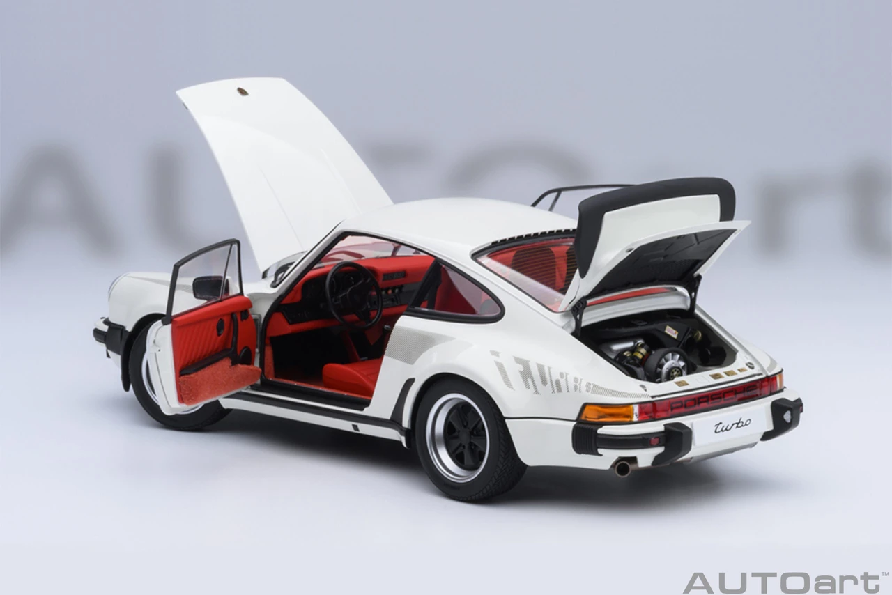 1/18 AUTOart Porsche 911 (930) Turbo 3.0 (Grand Prix White) Car Model