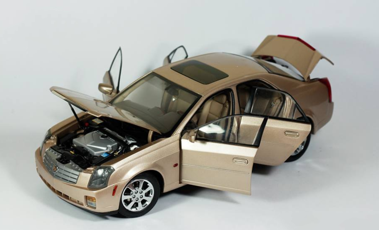 1/18 Dealer Edition Cadillac CTS First Generation (2003-2007) Gold Champagne Diecast Car Model