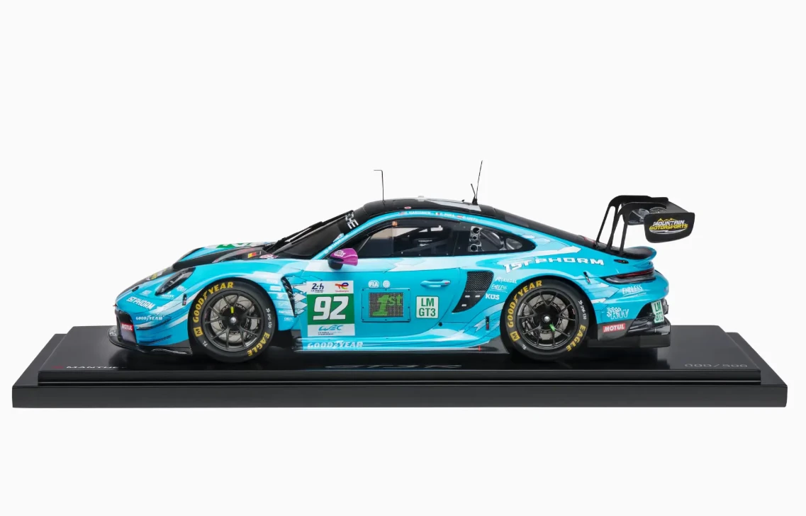 1/18 Dealer Edition 2025 Porsche 911 GT3 R #92 Winner LMGT3 24h LeMans Manthey 1st Phorm Ryan Hardwick, Richard Lietz, Riccardo Pera Car Model