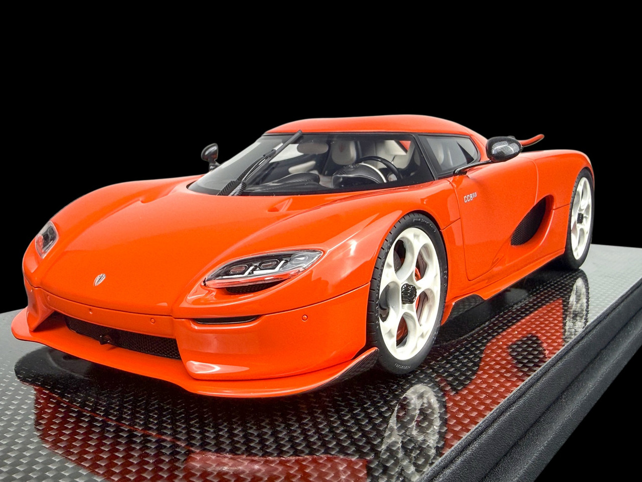 1/18 Frontiart Koenigsegg CC850 (Lava Orange) Car Model Limited 100 Pieces