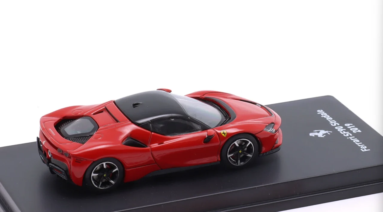 1/64 Altaya 2019 Ferrari SF90 Stradale Hybrid (Corsa Red) Diecast Car Model