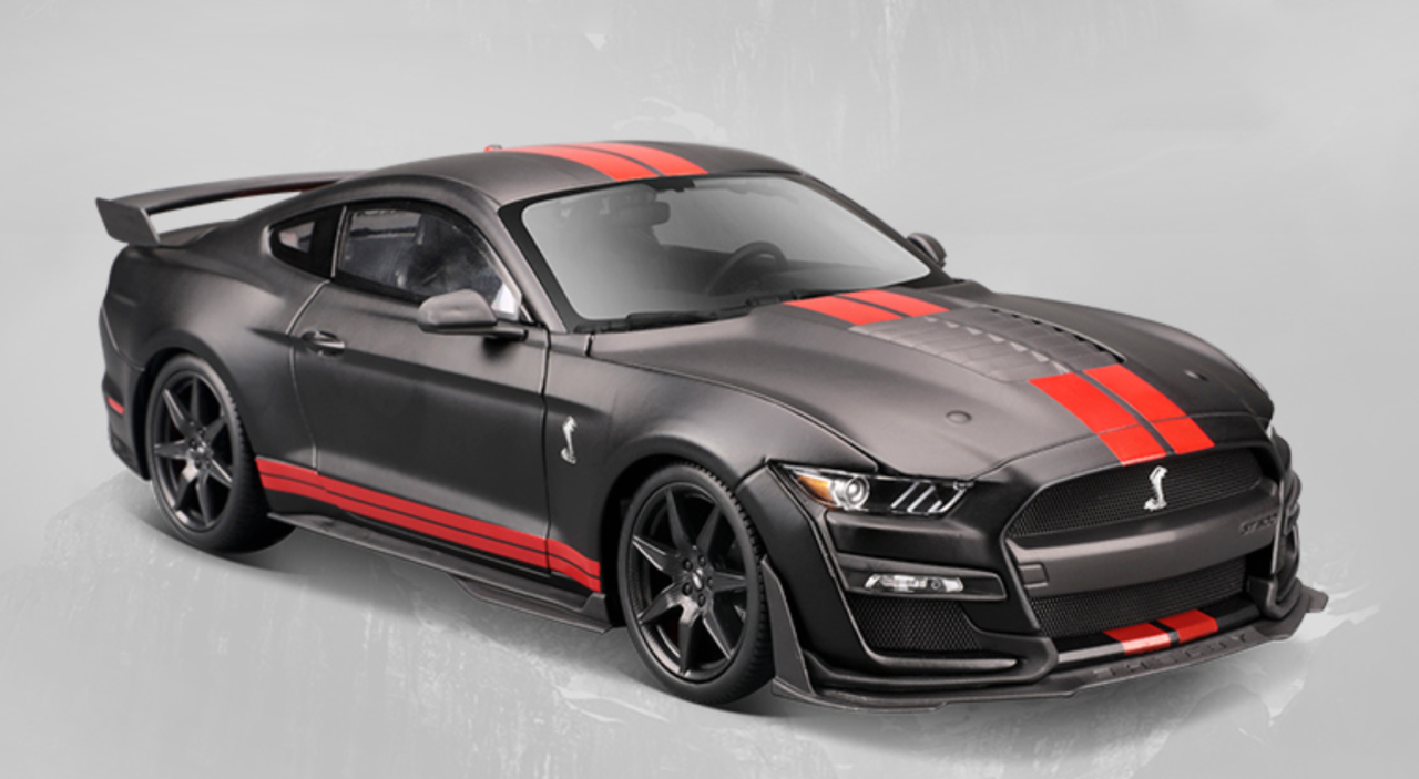 1/18 2020 Ford Mustang Shelby GT500 (Matte Black with Red Stripe) Diecast Car Model