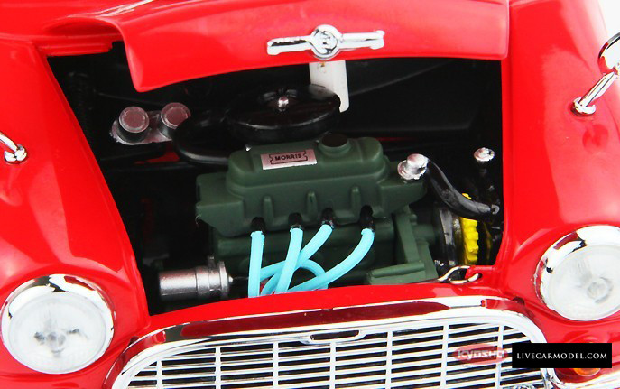 1/18 Kyosho Morris Mini Traveller (Red) Diecast Car Model