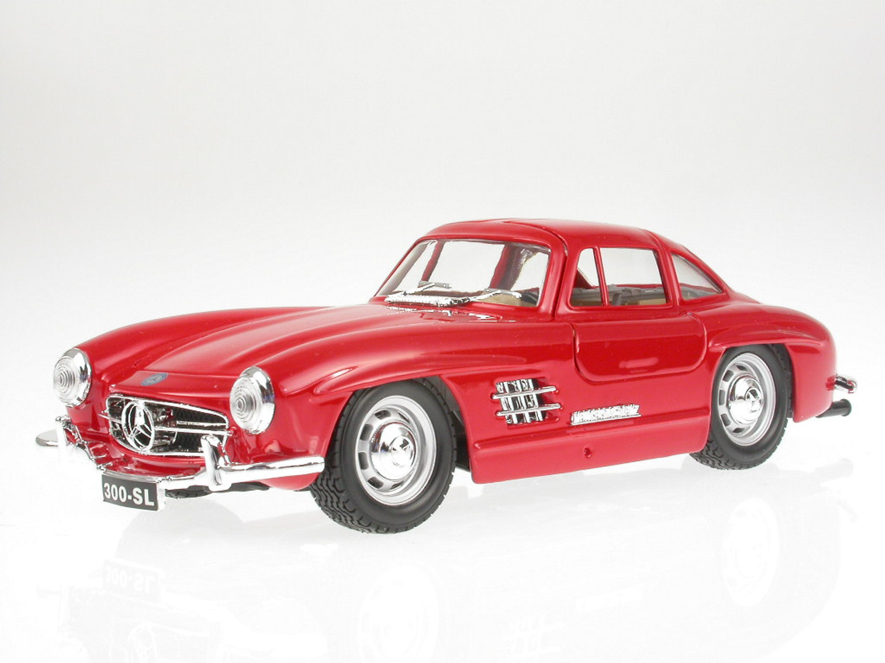 1/24 Bburago 1954 Mercedes-Benz Mercedes 300 SL 300SL (Red) Diecast Car Model