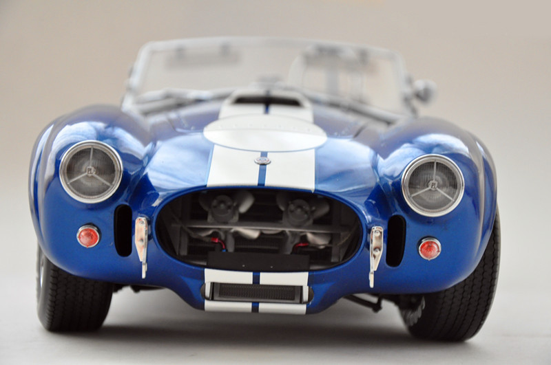 1/12 Kyosho Ford Mustang Shelby Cobra 427 S/C (Blue) Diecast Car