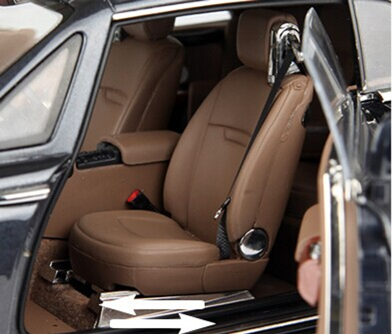 1/18 Kyosho Rolls-Royce Phantom Phantom Hardtop Coupe (Diamond Black) Diecast Car Model