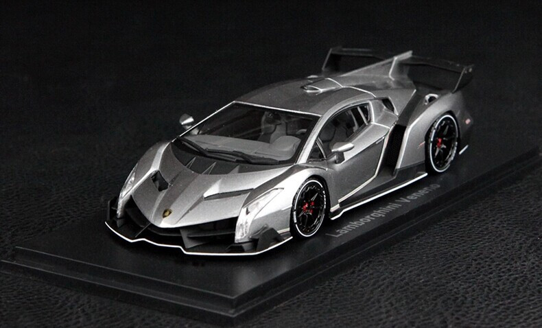 1/43 Kyosho Lamborghini Veneno (Grey) - LIVECARMODEL.com