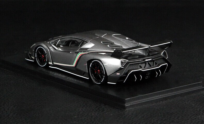 1/43 Kyosho Lamborghini Veneno (Grey) - LIVECARMODEL.com