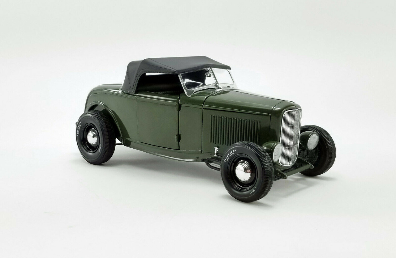 1/18 Ford Roadster 1932 ホットウィール ホットロッド 1932 Ford Hot Rod Hot Wheels by Mattel 1/18 scale 
