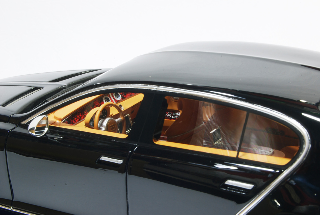 1/18 Dealer Edition Bugatti 16C Galibier (Black) w/ Premium Cloth Base Resin Car Model