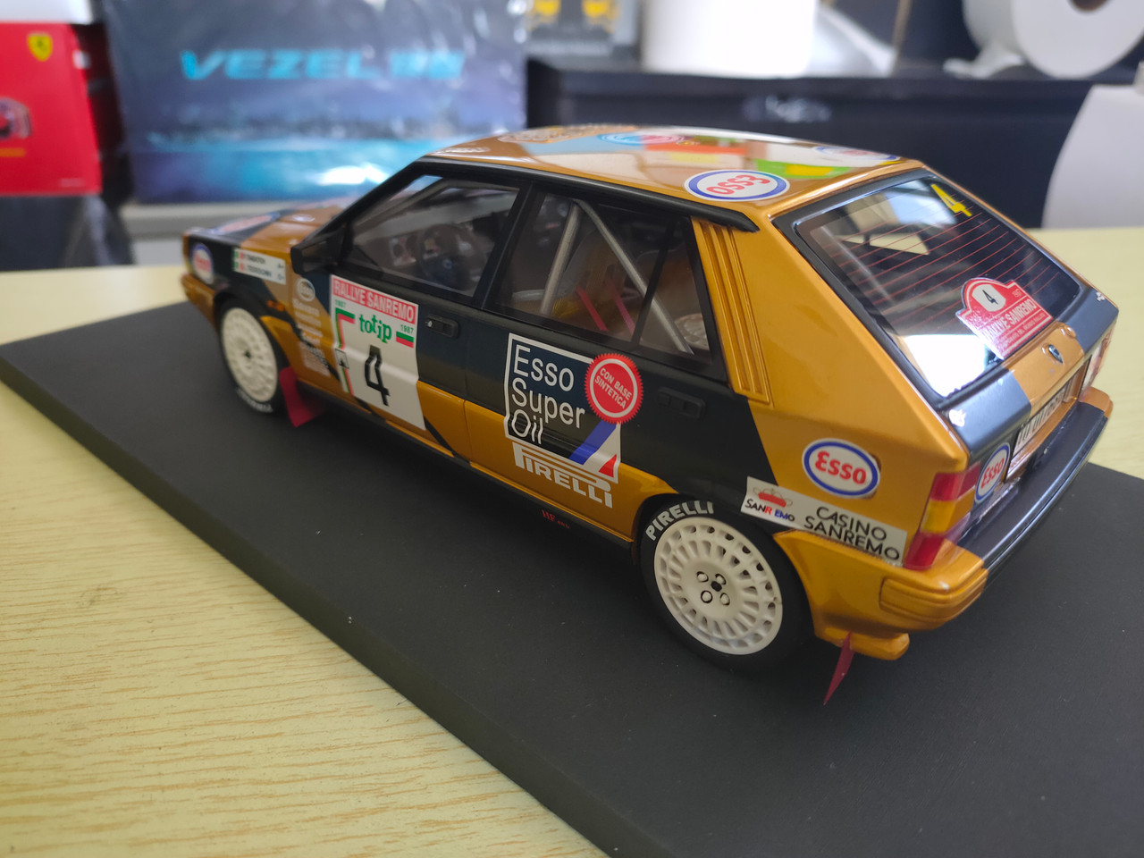 1/18 Top Marques Lancia 4wd Rallye San Remo 1987 Tabatoni Tedeschini #4 Resin Car Model