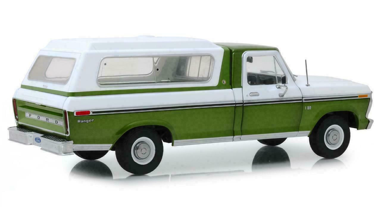 1/18 Greenlight 1976 Ford F-100 Ranger Pickup Truck with Deluxe Box Cover Medium Green Glow Metallic and Wimbledon White Diecast Car Model