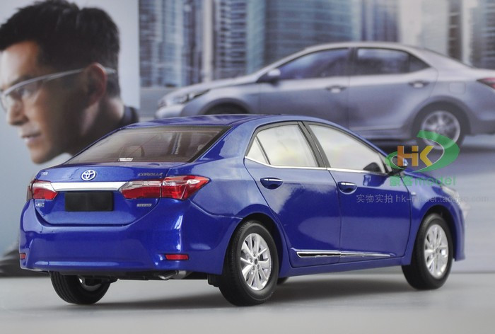 1/18 Dealer Edition Toyota Corolla (Blue) Diecast Car Model