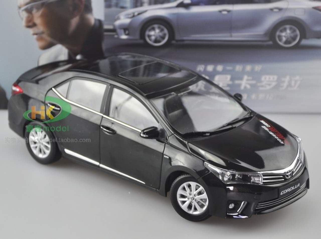 1/18 Dealer Edition Toyota Corolla (Black) Diecast Car Model 