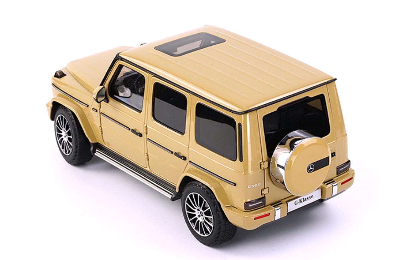 1/18 Minichamps Mercedes-Benz Mercedes G-Class G500 W463 (Yellow) Diecast Car Model Limited 300