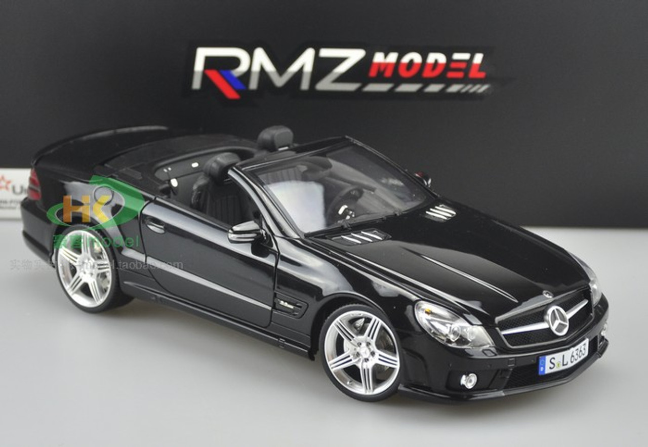 新品　AMG SL63 1/18 ミニカー 61NBhD8QEeL._UF350,350_QL50_.jpg