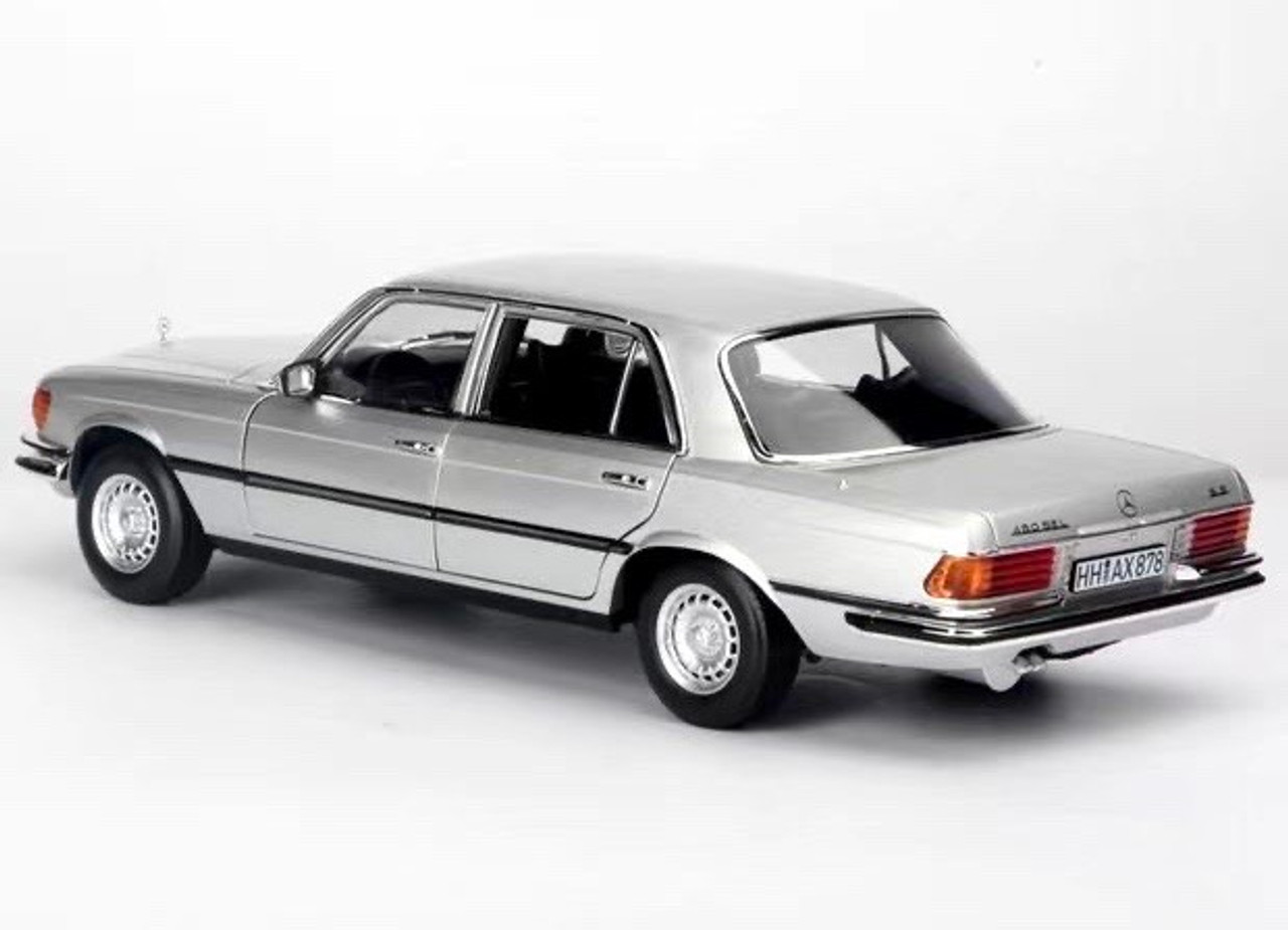 1/18 Norev 1976 Mercedes-Benz 450 SEL 6.9 (Silver) Diecast Model