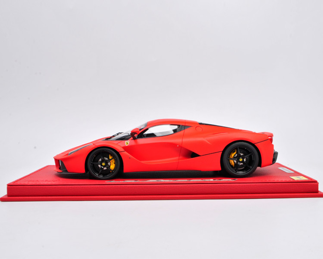 1/18 BBR Ferrari LaFerrari (Matte Red w/ Black Wheels) Resin Car Model Limited 24 Pieces