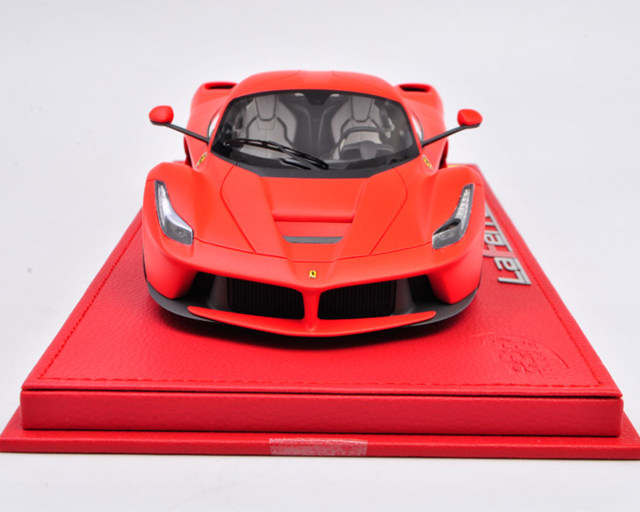 1/18 BBR Ferrari LaFerrari (Matte Red w/ Black Wheels) Resin Car Model Limited 24 Pieces