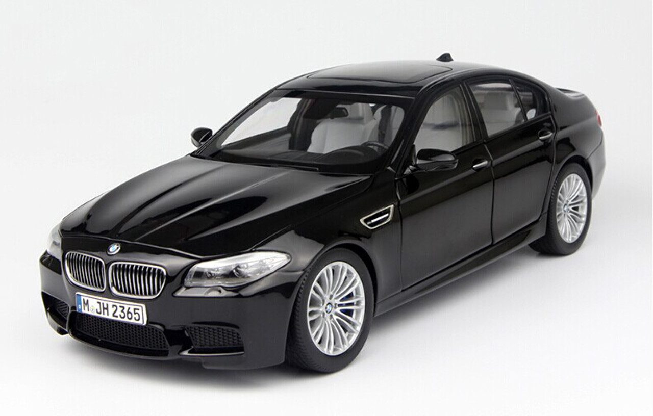 1/18 Paragon BMW M5 (F10) (Cyan/Dark Green Black) Diecast Car Model