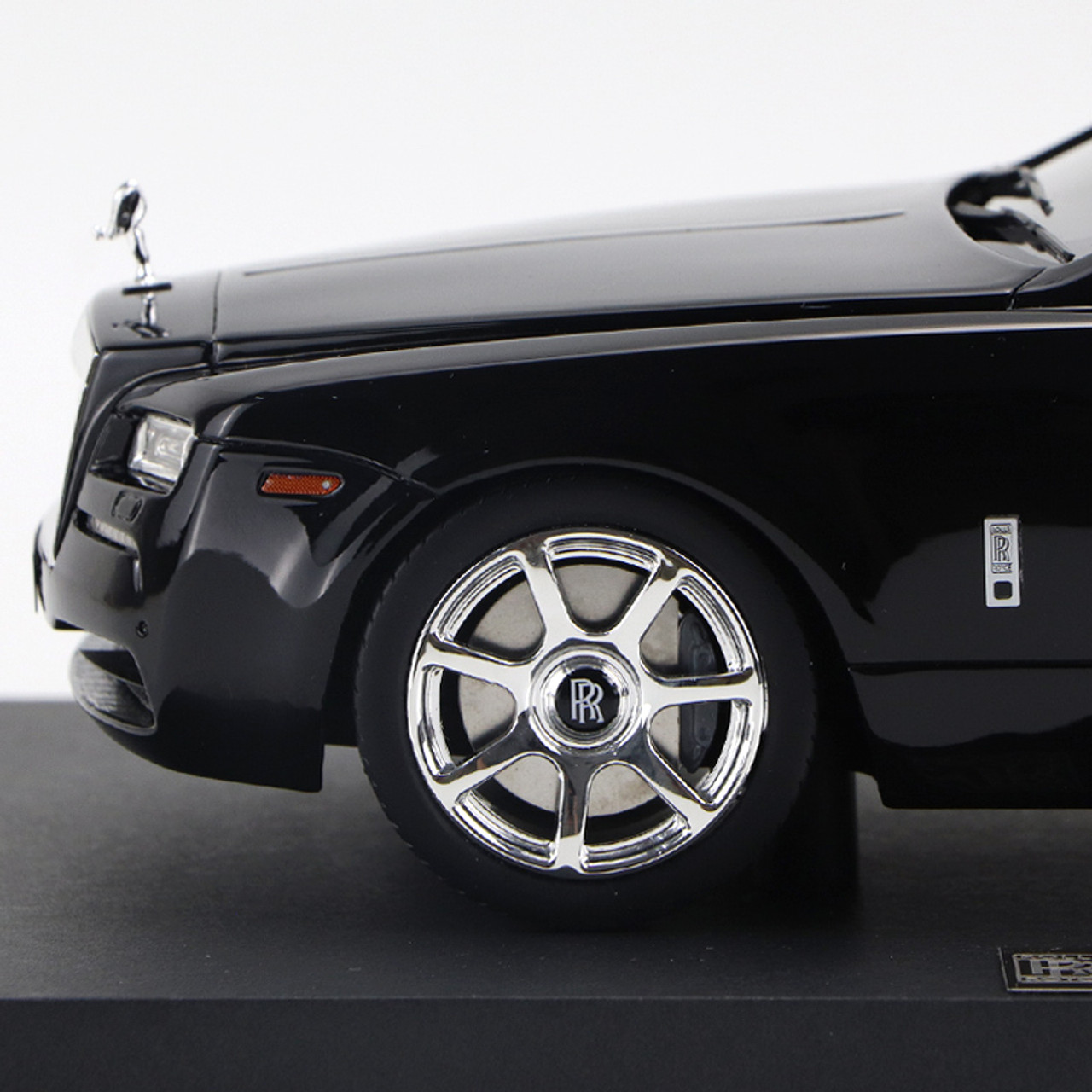 1/18 Dealer Edition Rolls-Royce Wraith (Black) Resin Car Model Limited