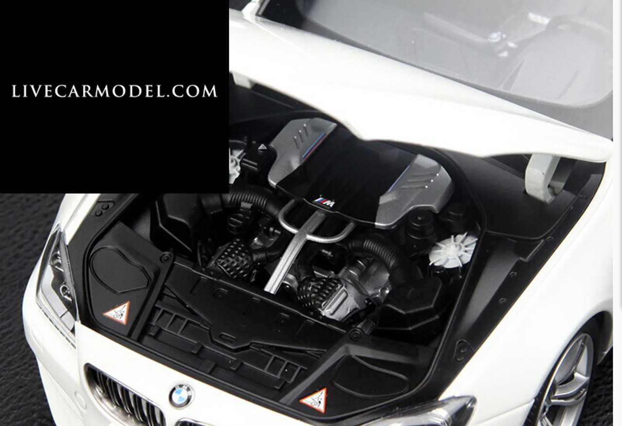 1/18 Paragon BMW M6 F12 Coupe Convertible (White) Diecast Car Model