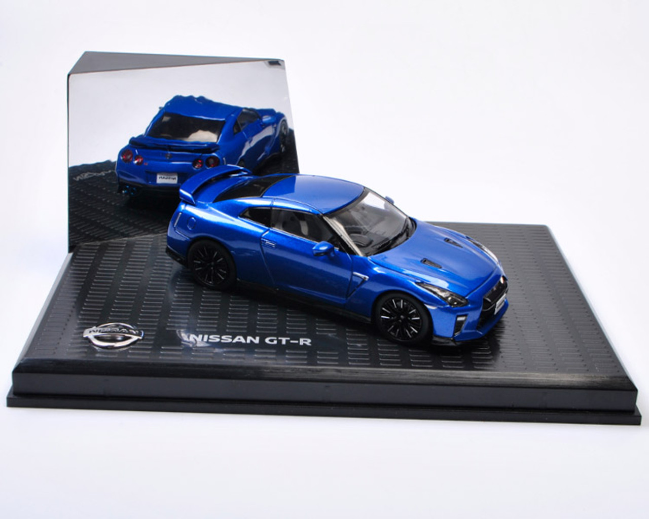 1/43 Kyosho 2020 Nissan Skyline GT-R GTR R35 (Blue Metallic) Diecast Car Model