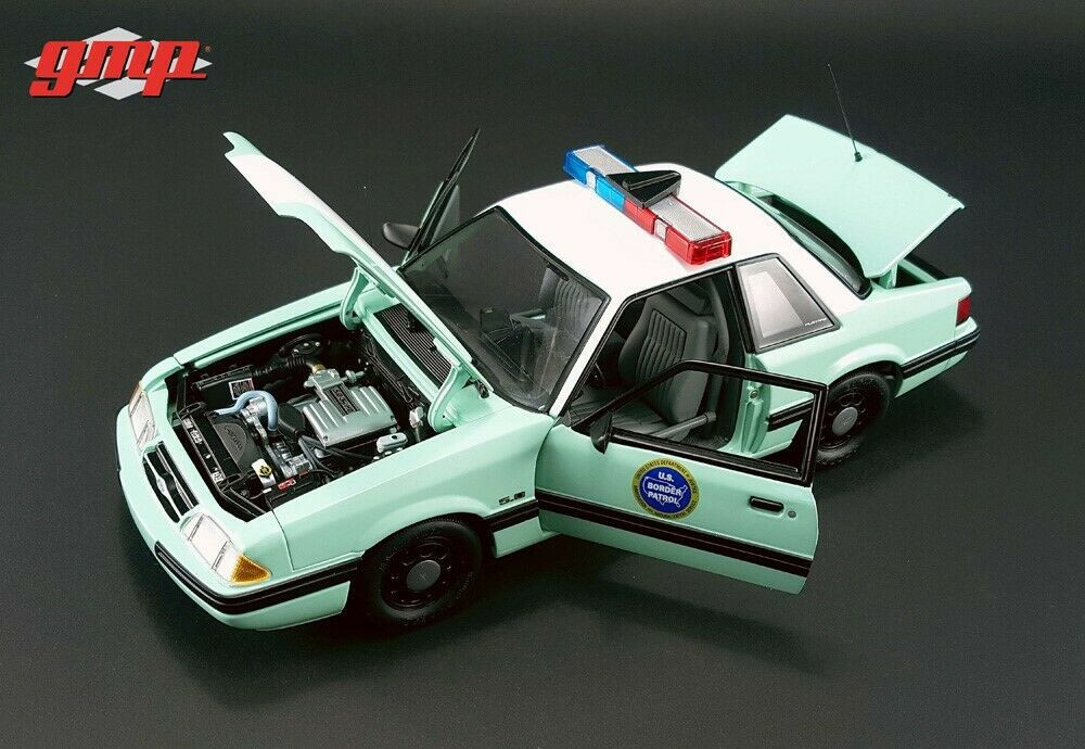 CHALLENGER 88 1/18 GMP 1988 Ford Mustang United States Border Patrol (Green