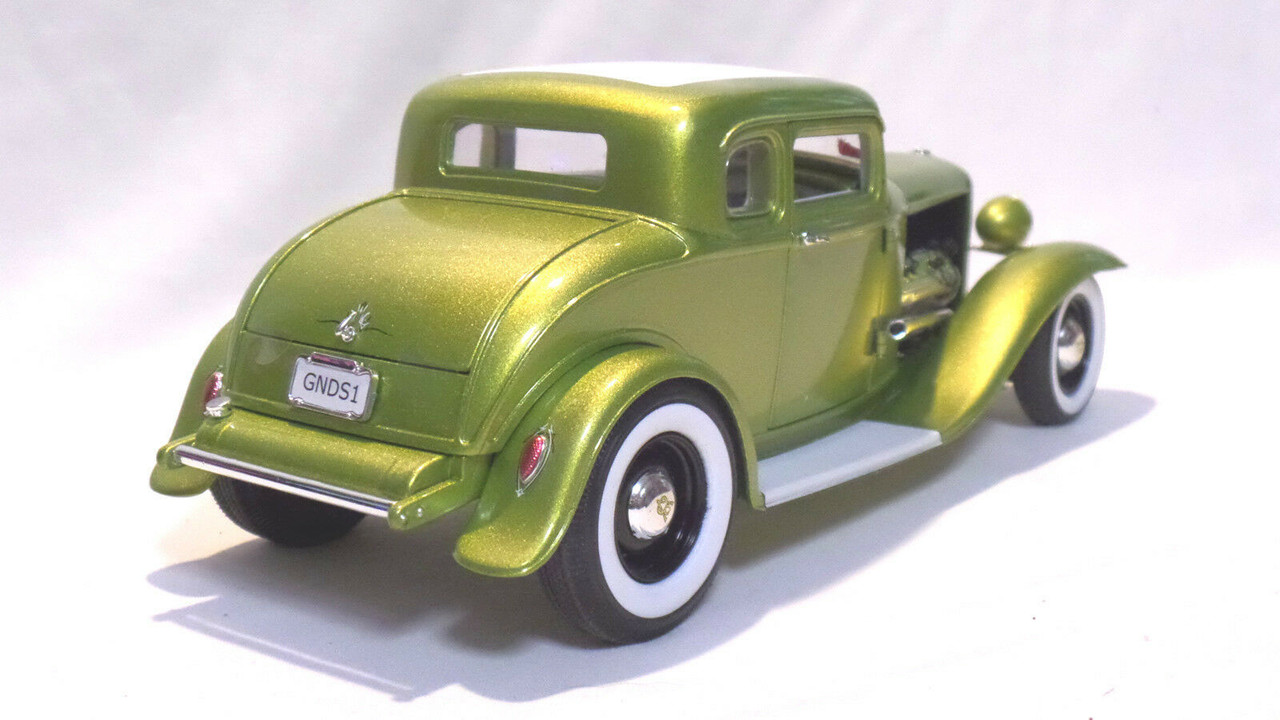 1/18 ACME 1932 Ford Five Window Release NO.1 Grand National Deuce Series Diecast Car Model