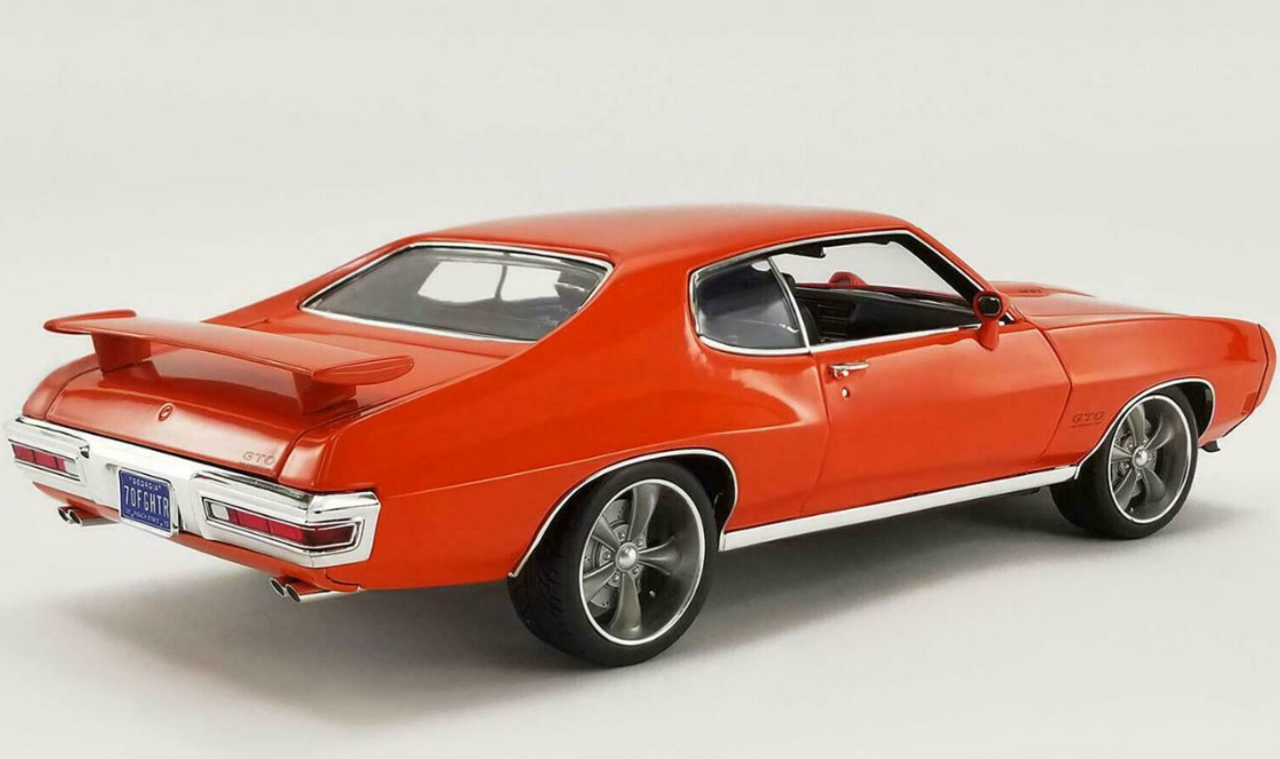 1/18 1970 1970 Pontiac GTO Street Fighter The Prosecutor - Carousel Red Diecast Car Model