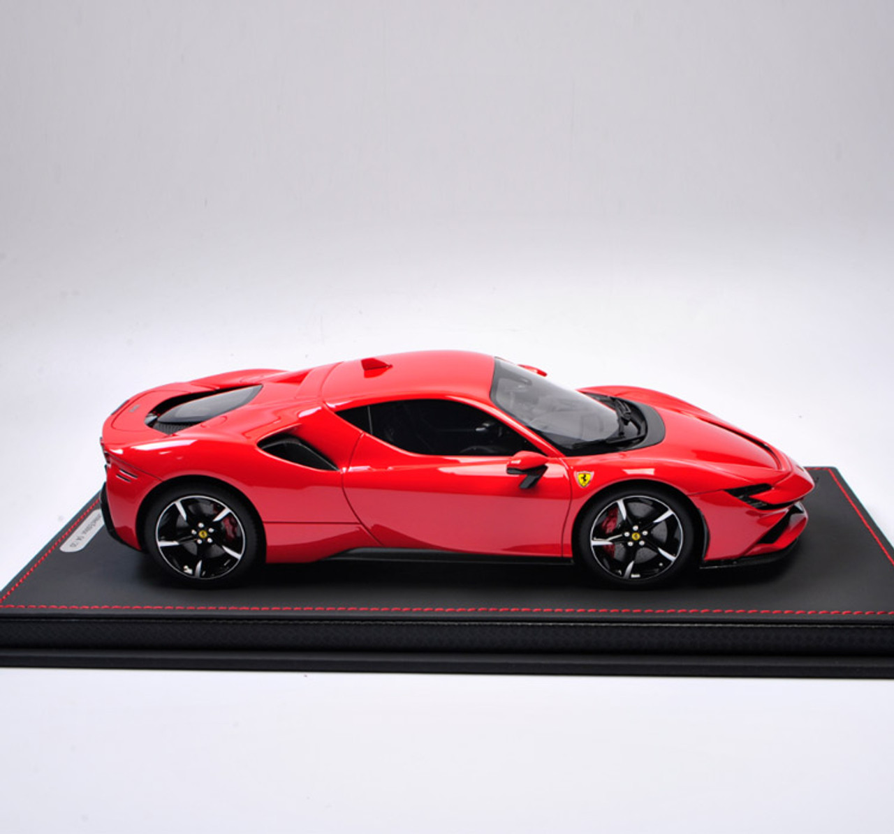 1/18 BBR Ferrari SF90 Stradale (Red) Resin Car Model Limited 20 Pieces