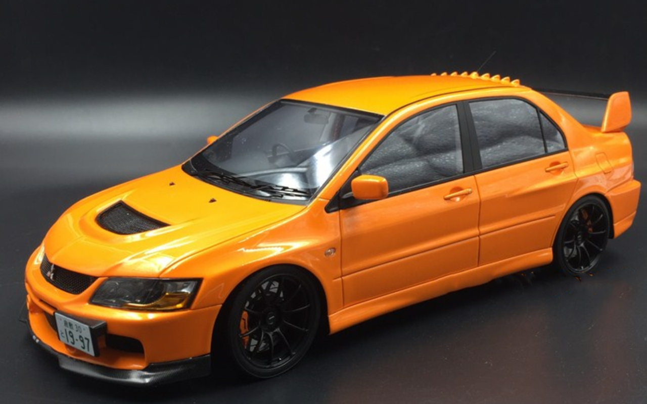 1/18 AGU Mitsubishi Lancer EVO IX EVO 9 (Orange) Car Model