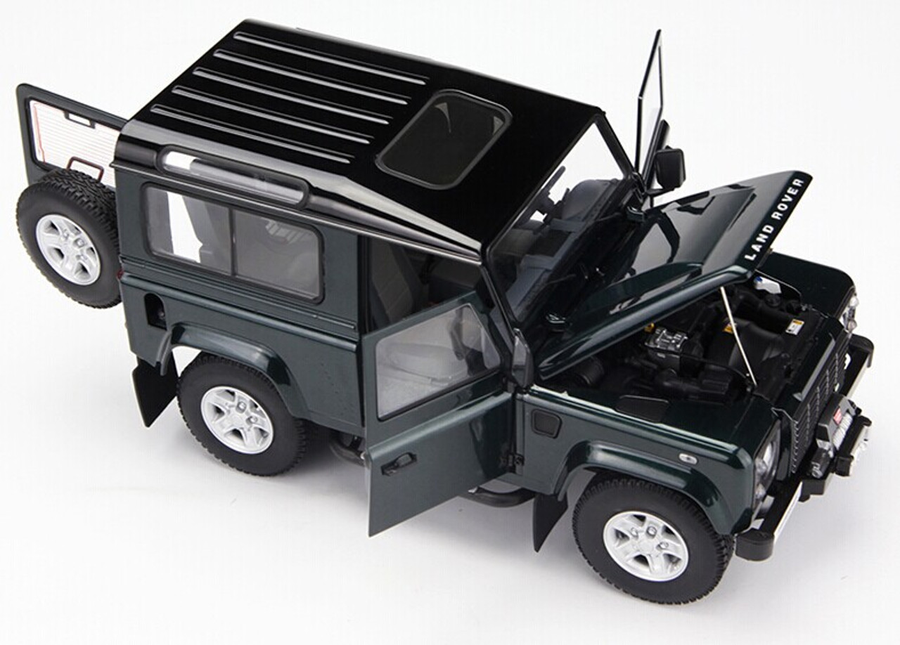 1/18 Kyosho Land Rover Defender 90 (Dark Green) Diecast Car Model
