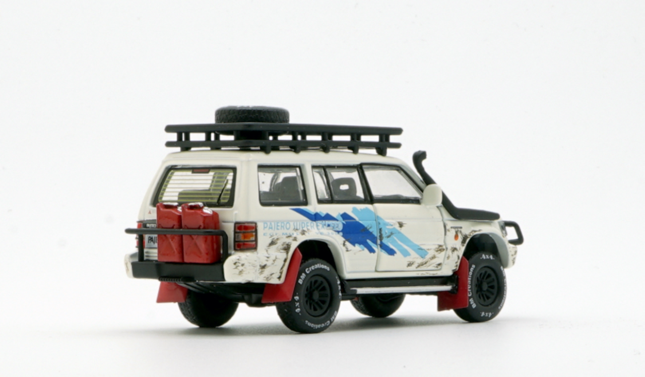 1/64 BM Creations Mitsubishi 3rd Gen Pajero Jungle Pack RHD Diecast Car Model