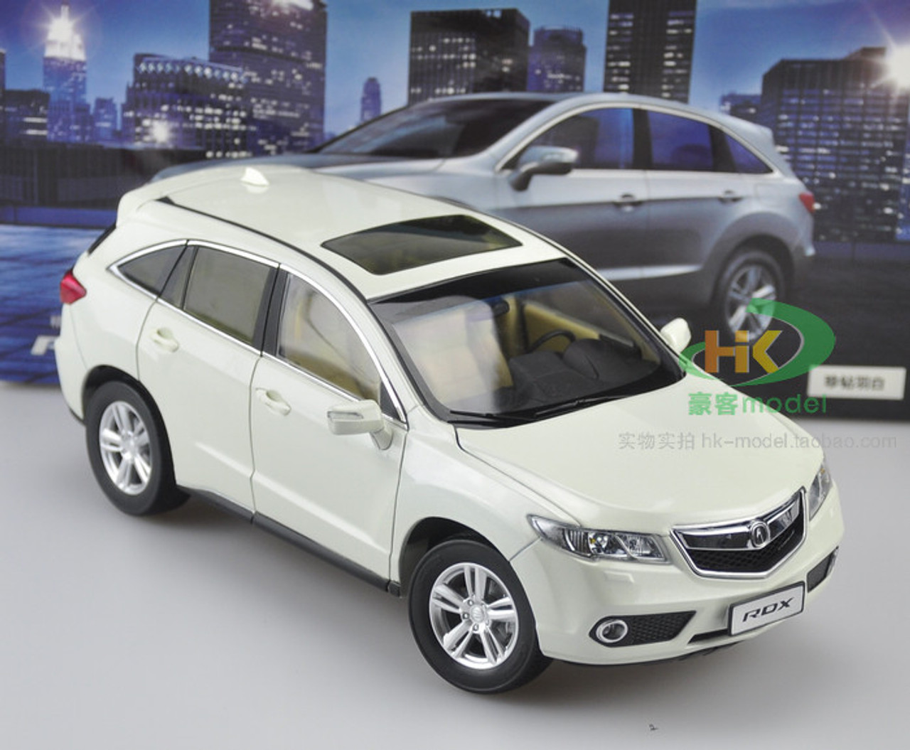 1/18 Dealer Edition Acura RDX (White) 2nd Generation (TB3 / TB4, 2013–2018) Diecast Car Model