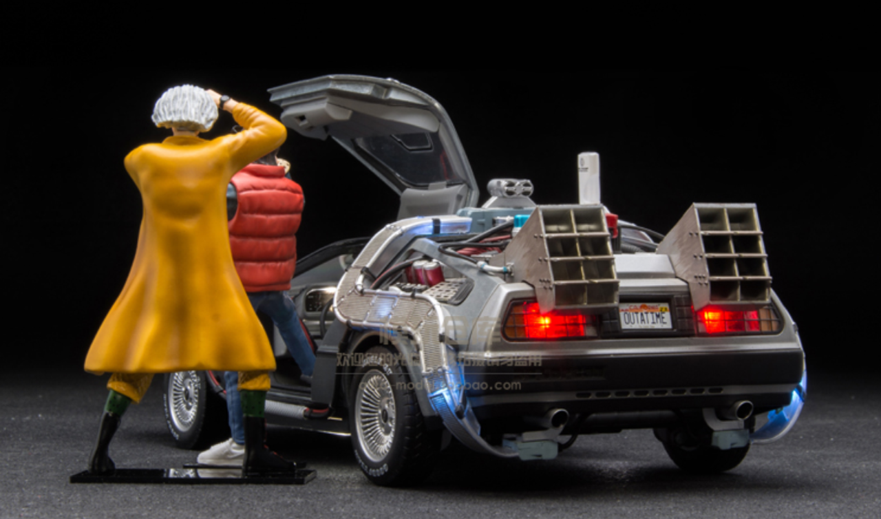 1/18 Sunstar DeLorean Back to the future Marty McFly & Emmett "Doc" Brown Figures Set ONLY (car model NOT included)