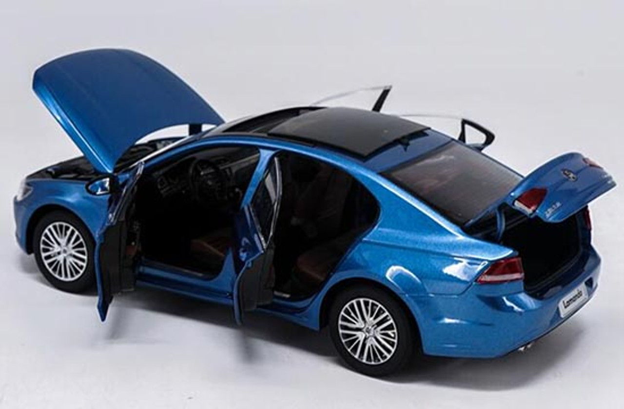 1/18 Dealer Edition 2015 Volkswagen VW Lamando (Blue) Diecast Car Model