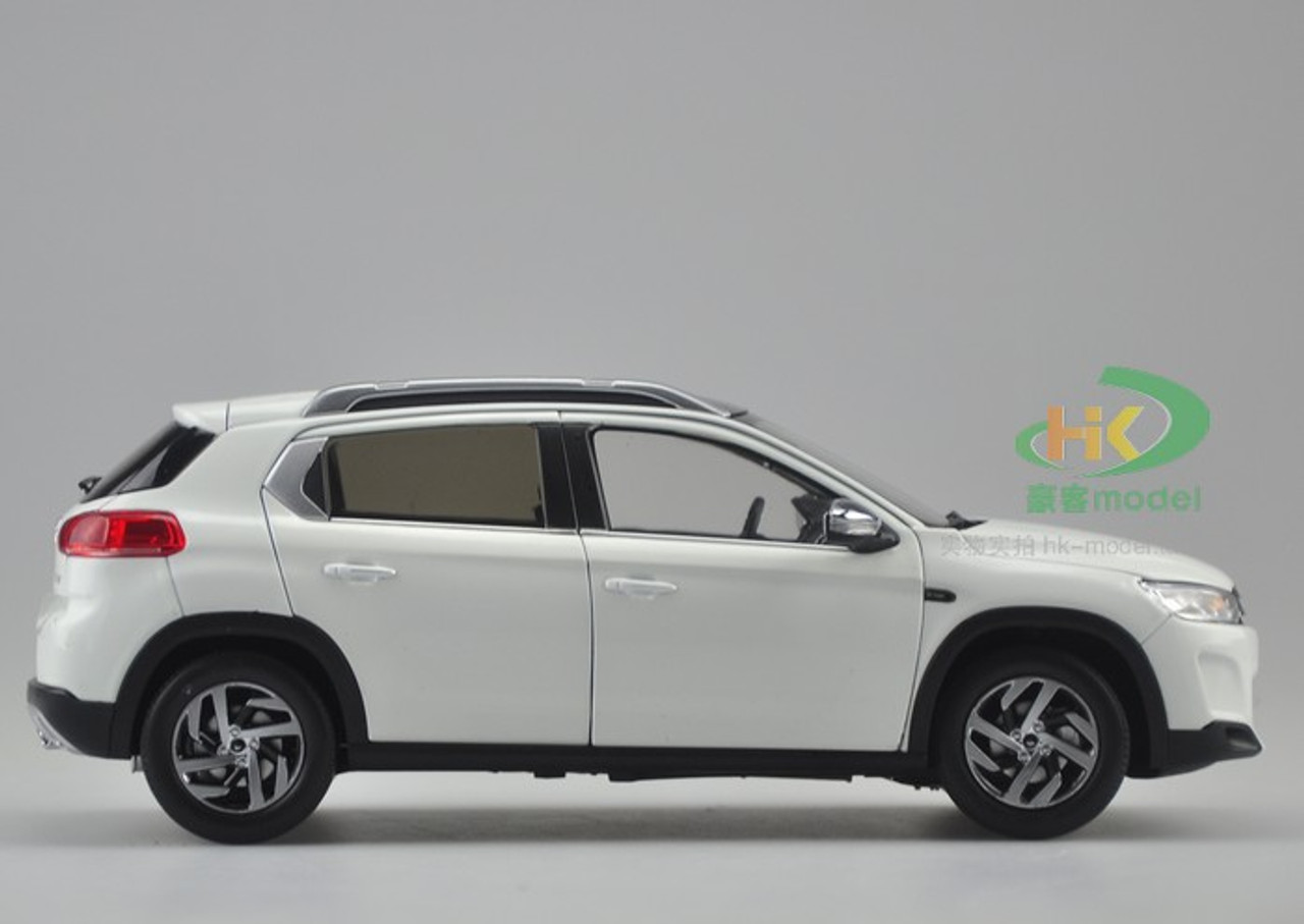 1/18 Dealer Edition Citroen C3-XR (White) Diecast Car Model 1/18 Dealer Edition Citroen C3-XR (White) Diecast Car Model