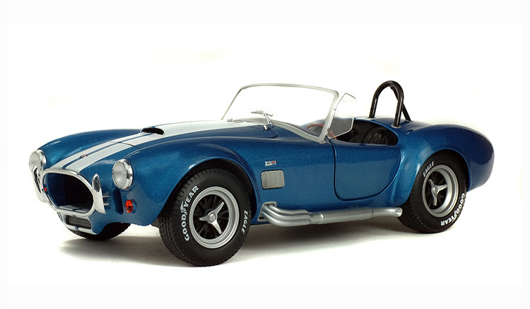 ｊ　 AC COBRA 427 MK.2メタリックブルー 1/18 j AC COBRA 427 MK.2メタリックブルー 1/18 j AC COBRA 427 MK.2