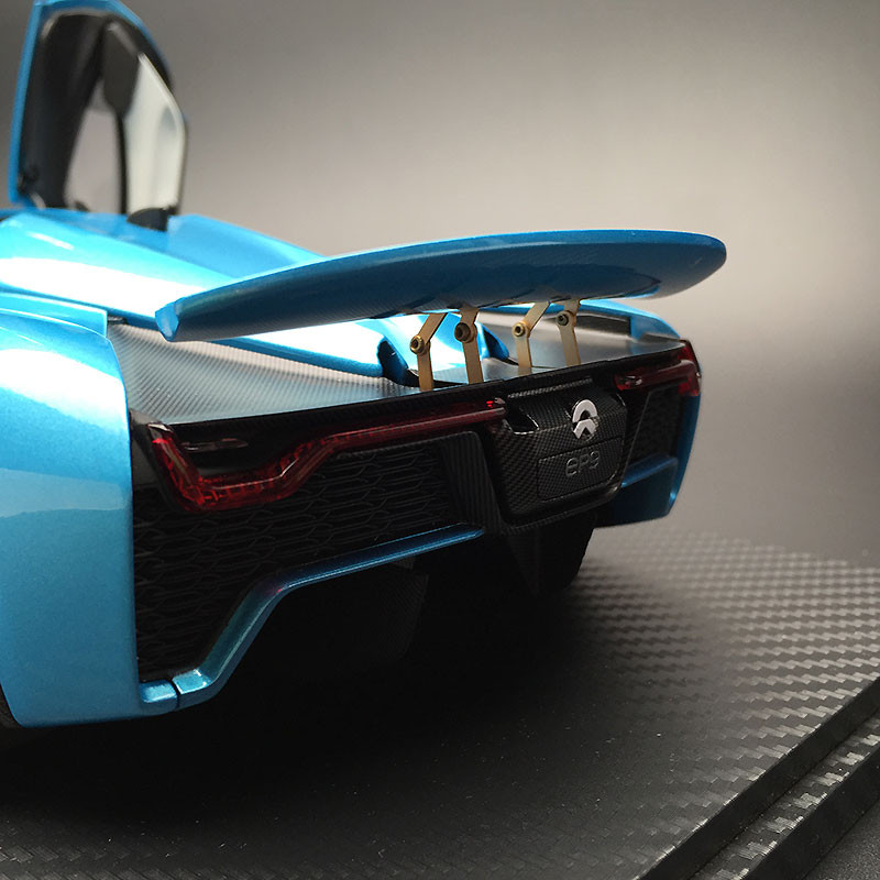 1/18 Dealer Edition NIO EP9 NextEV EP9 (Blue) w/ Opening Doors