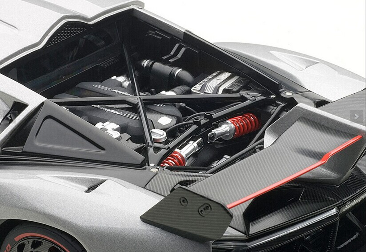 lamborghini veneno engine