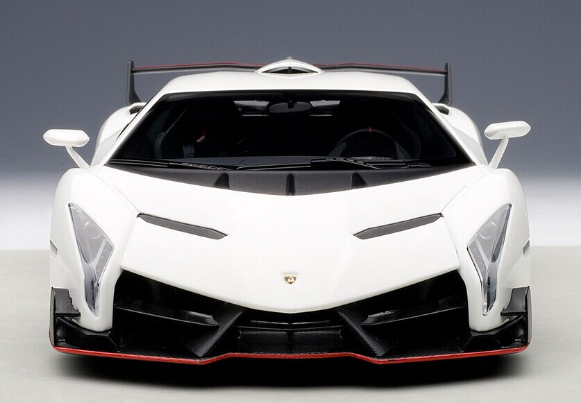 Lamborghini Veneno ミニカー 1/18 ホワイトオートアート 1/18 AUTOart Signature Lamborghini Veneno (White) Diecast Car